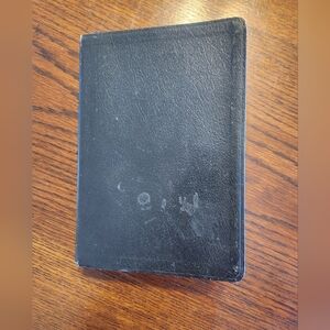 Life Application NIV Black Study Bible